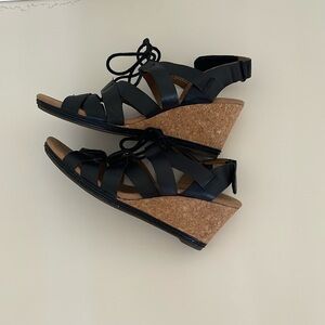 Clarks Black Sandals with Woven Straps
